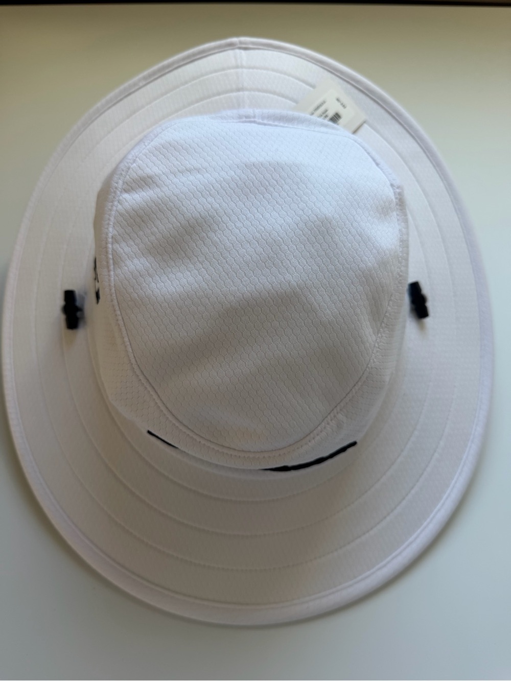 NWT - Titleist Men's Tour Aussie Golf Bucket Hat - White Black - Picture 9 of 13